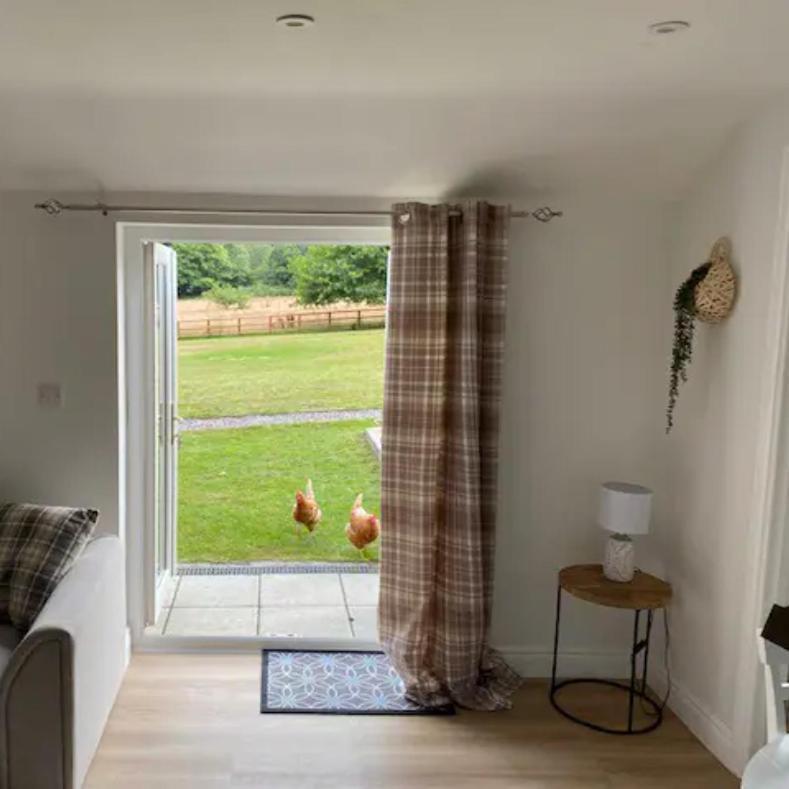 Haven Oaks - Self Contained Rural Lodge 1 Shedfield Bagian luar foto